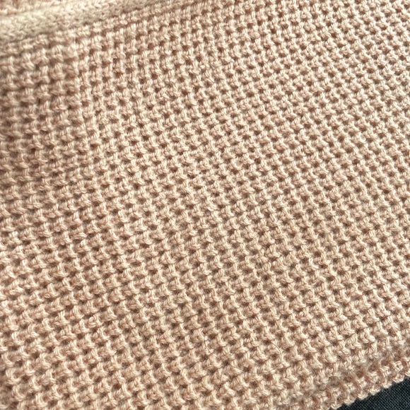 Joe fresh scarf - Picture 2 of 3